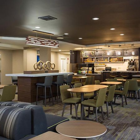 Courtyard By Marriott Boston Westborough Hotel Buitenkant foto
