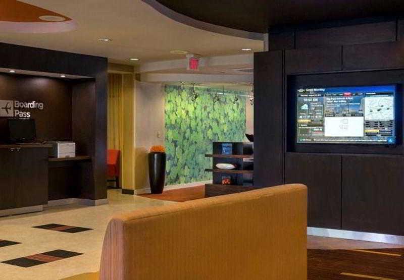 Courtyard By Marriott Boston Westborough Hotel Buitenkant foto