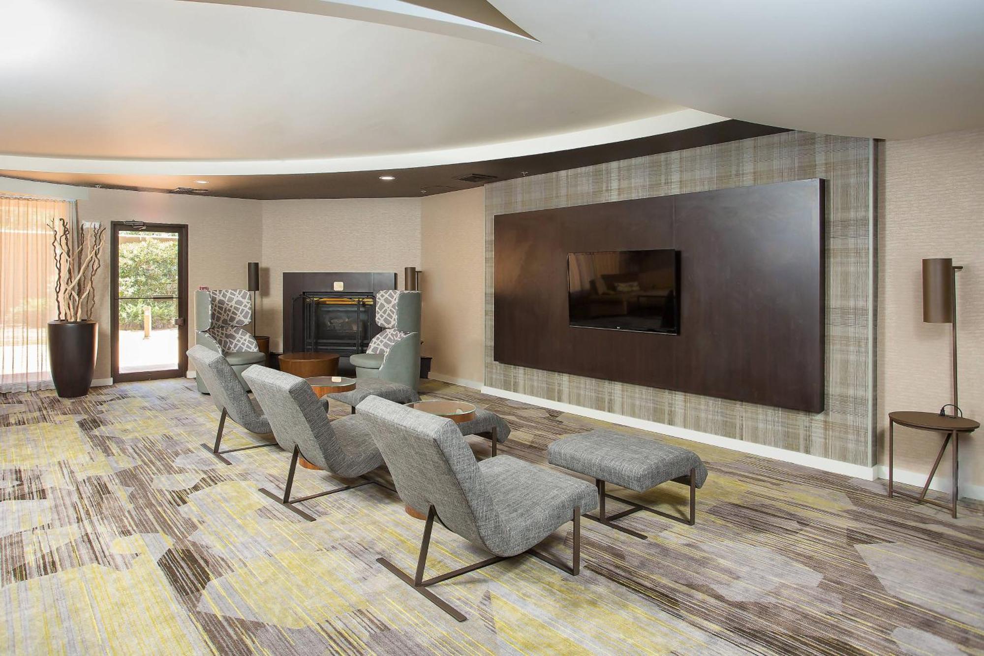 Courtyard By Marriott Boston Westborough Hotel Buitenkant foto