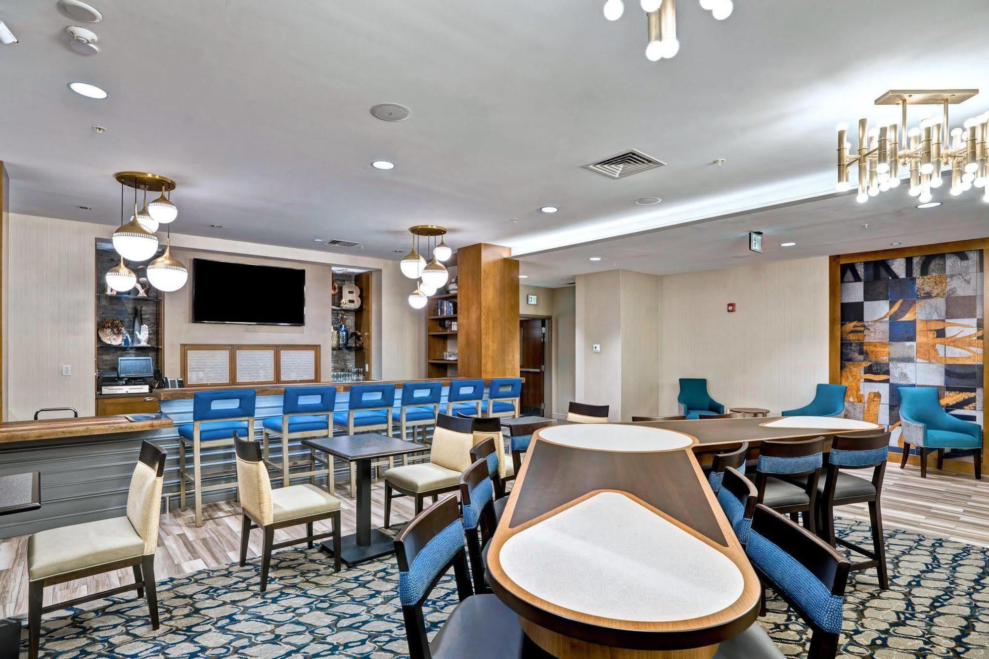Courtyard By Marriott Boston Westborough Hotel Buitenkant foto
