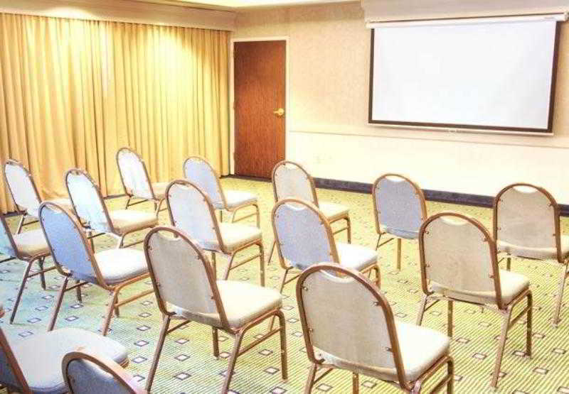 Courtyard By Marriott Boston Westborough Hotel Zakenleven foto