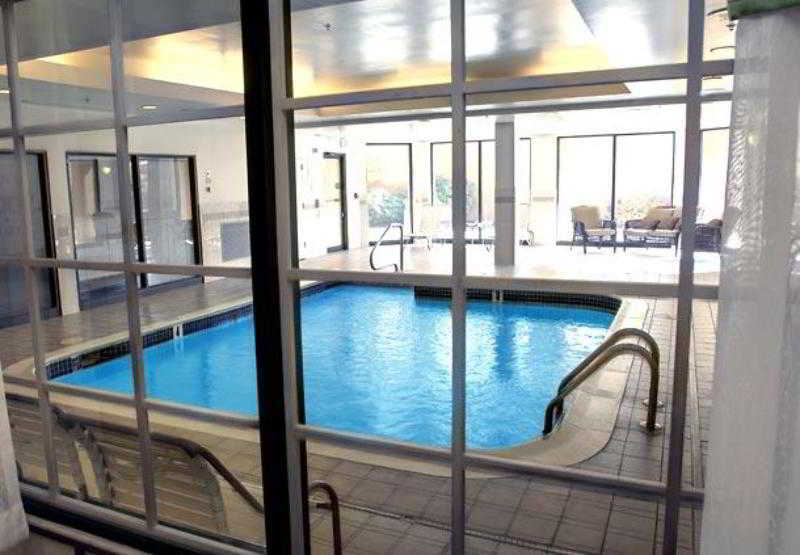 Courtyard By Marriott Boston Westborough Hotel Buitenkant foto